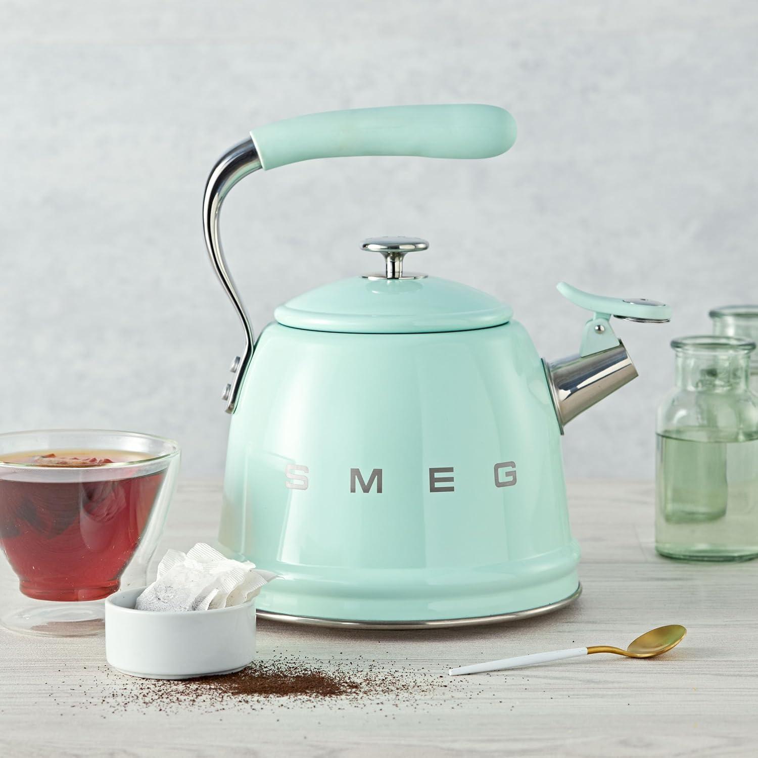 imageSMEG Retro Stovetop Whistling Kettle 24Q WhitePastel Green