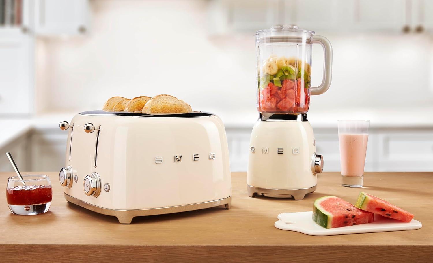 imageSmeg 50s Style Retro Aesthetic 4 Slice Toaster 6 Presets Extra Wide Slots Pastel Green TSF03PGUSCream