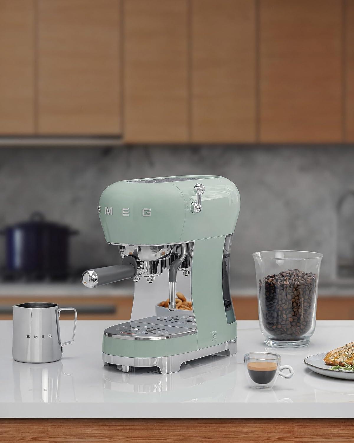 image:imageSmeg Manual Espresso and Tamper Set CreamPastel Green